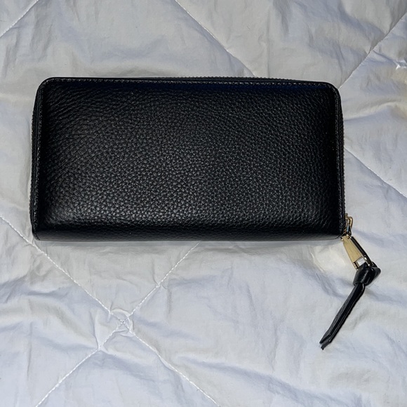 NWOT Tory Burch women’s zippered wallet black & gold - Picture 3 of 13